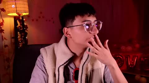 Mr Evans online show from February 10, 2:05 pm