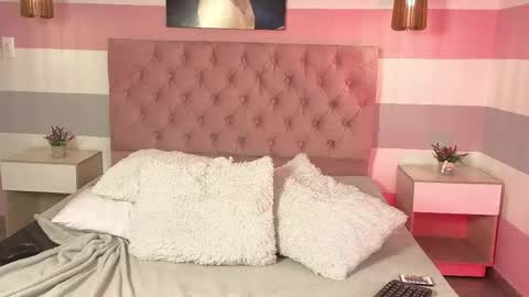 mr_fox69 online show from April 24, 7:16 pm