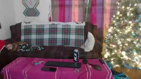 Snapshot of mr_happy12 chatting on December 1, 4:29 pm mr_happy12 online show from December 1, 4:29 pm