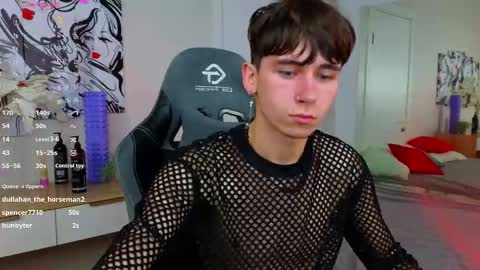 Snapshot of mr_lucky_guy chatting on February 1, 3:19 am Kris online show from February 1, 3:19 am