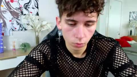 Snapshot of mr_lucky_guy chatting on February 3, 6:34 am Kris online show from February 3, 6:34 am