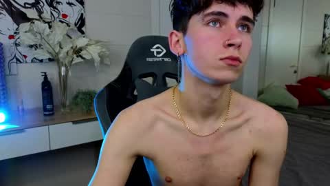 Snapshot of mr_lucky_guy chatting on February 5, 12:53 am Kris online show from February 5, 12:53 am