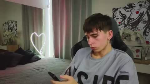 Snapshot of mr_lucky_guy chatting on February 25, 2:03 am Kris online show from February 25, 2:03 am