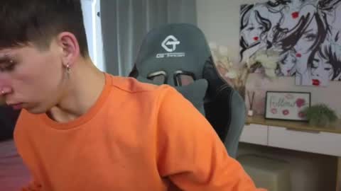 Snapshot of mr_lucky_guy chatting on February 28, 2:09 am Kris online show from February 28, 2:09 am