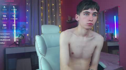 Snapshot of mr_lucky_guy chatting on March 5, 12:05 am Kris online show from March 5, 12:05 am