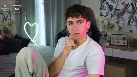 Snapshot of mr_lucky_guy chatting on March 6, 5:00 pm Kris online show from March 6, 5:00 pm