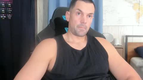 Snapshot of mr_mac69 chatting on January 15, 6:11 pm Cam online show from January 15, 6:11 pm