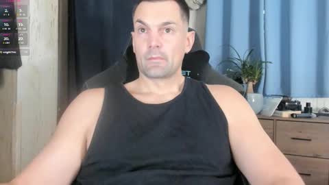 Snapshot of mr_mac69 chatting on February 4, 9:53 pm Cam online show from February 4, 9:53 pm