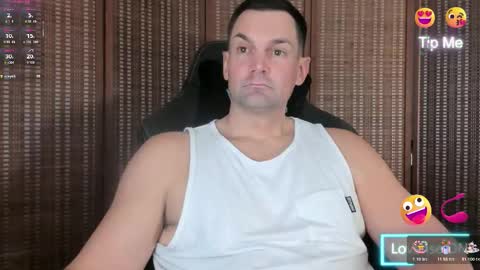 Snapshot of mr_mac69 chatting on March 6, 1:02 am Cam online show from March 6, 1:02 am