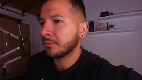 Snapshot of mr_mikee_ chatting on September 16, 3:07 am MIKEE online show from September 16, 3:07 am