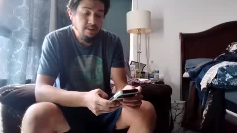 Snapshot of mr_wick93 chatting on October 3, 6:27 pm mr_wick93 online show from October 3, 6:27 pm