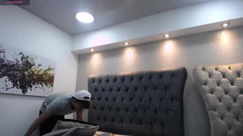 Snapshot of mr_williseo chatting on September 14, 7:24 pm williseo online show from September 14, 7:24 pm