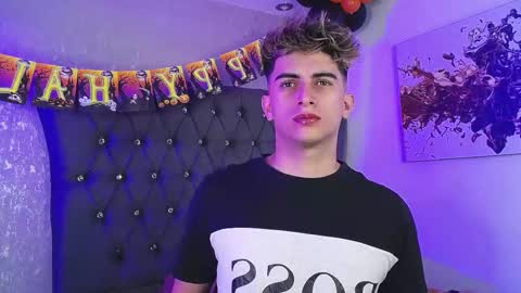 Snapshot of mr_williseo chatting on October 14, 7:58 pm williseo online show from October 14, 7:58 pm