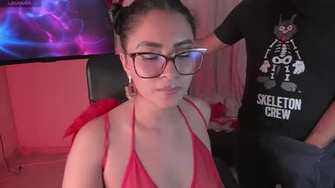 Snapshot of mrandmrssmith139698 chatting on September 20, 3:29 am Mr.  Mrs. Smith  online show from September 20, 3:29 am