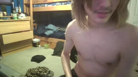 Ant online show from December 7, 5:48 am