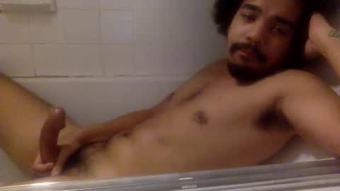 Snapshot of mrbdick23 chatting on October 23, 8:07 pm mrbdick23 online show from October 23, 8:07 pm