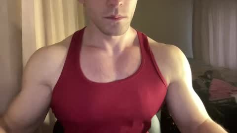 Snapshot of mrbiceps_23 chatting on January 2, 5:14 am Mrbiceps23 online show from January 2, 5:14 am
