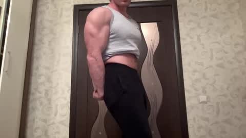 Mrbiceps23 online show from January 4, 3:17 pm
