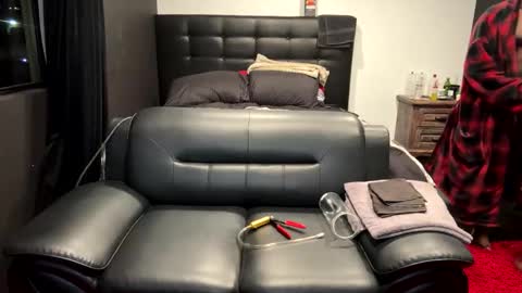 MrBigDThomas online show from March 30, 12:06 pm