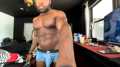 MrBigDThomas online show from July 11, 7:38 pm