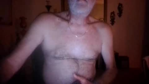 Snapshot of mrbighotcock12 chatting on May 23, 8:29 am mrbighotcock12 online show from May 23, 8:29 am