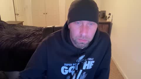 mrbignuts469 online show from December 1, 11:59 am