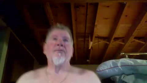 mrblade666 online show from May 15, 10:11 am