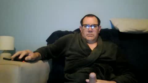 Snapshot of mrcaruso chatting on February 16, 7:15 am Mrcaruso online show from February 16, 7:15 am