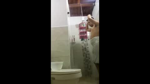 Snapshot of mrchrisdaniel chatting on January 22, 2:48 am Christtofer online show from January 22, 2:48 am