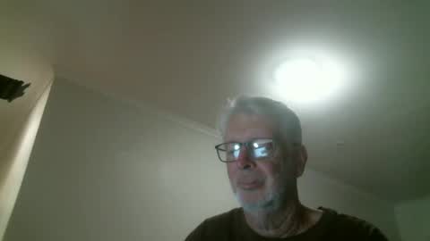 mrcreek1531 online show from May 9, 10:53 am