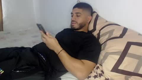 Snapshot of mrcum24 chatting on August 3, 7:28 pm Will online show from August 3, 7:28 pm