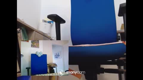 MrJohnsen1975 online show from May 17, 10:11 am
