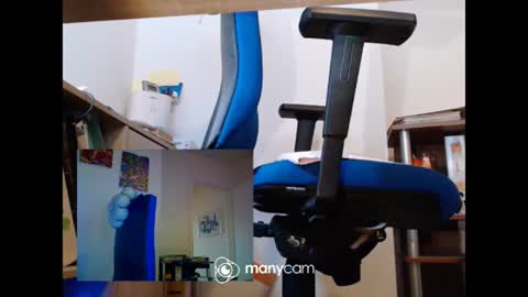 Snapshot of mrduplo1975 chatting on June 22, 6:05 pm MrJohnsen1975 online show from June 22, 6:05 pm