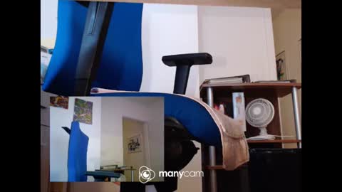 Snapshot of mrduplo1975 chatting on June 28, 9:59 am MrJohnsen1975 online show from June 28, 9:59 am