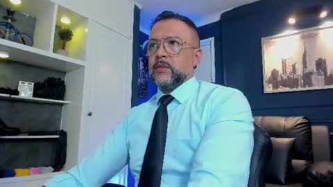 Snapshot of mrfrank_tattoo chatting on July 17, 2:45 pm MrFrank. online show from July 17, 2:45 pm