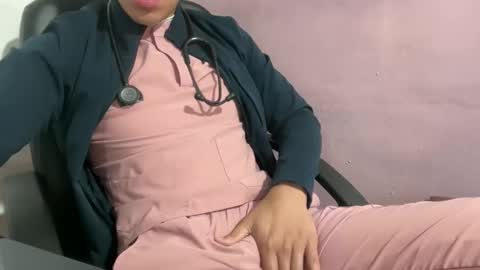 MrHeart online show from March 28, 5:07 am