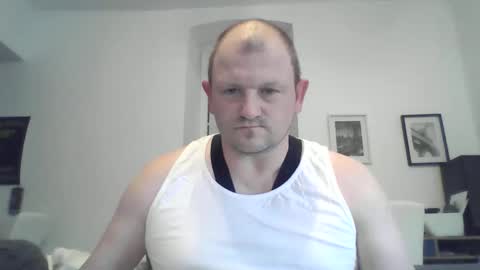 mrhotsex69 online show from April 20, 11:17 pm