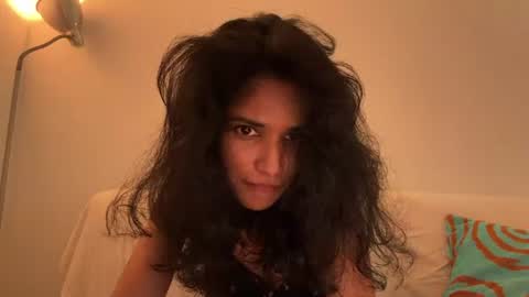 Snapshot of mriea_ chatting on July 27, 5:03 am mriea_ online show from July 27, 5:03 am