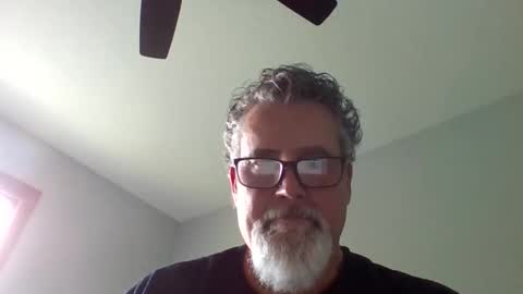 Snapshot of mrjamo66w chatting on May 17, 8:49 pm mrjamo66w online show from May 17, 8:49 pm