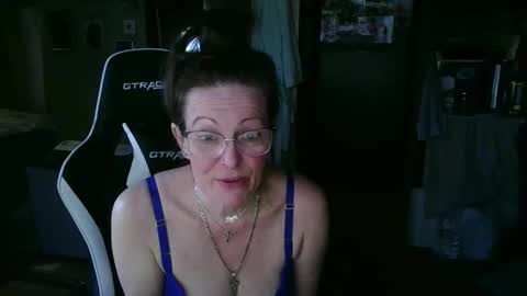 mrjshquinn online show from February 11, 8:36 pm