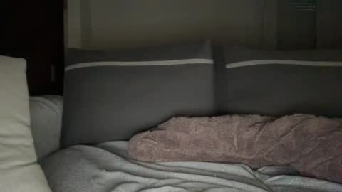 YourLad online show from January 8, 5:43 am