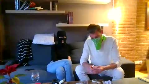 Snapshot of mrlong23cm chatting on December 24, 4:51 pm Mr Long online show from December 24, 4:51 pm