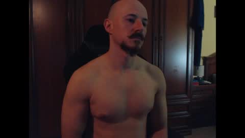 Antony online show from April 10, 4:33 pm