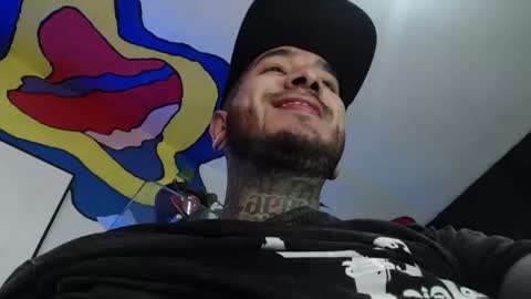 Snapshot of mrmanny__ chatting on December 7, 11:23 pm mrmanny__ online show from December 7, 11:23 pm