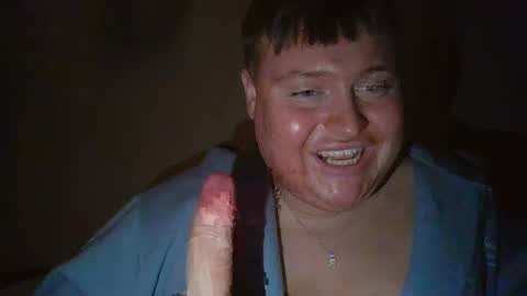 Snapshot of mrmercuryyy chatting on February 25, 11:22 pm mrmercuryyy online show from February 25, 11:22 pm