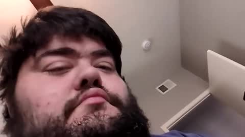 Snapshot of mrorange50187 chatting on December 13, 3:21 pm mrorange50187 online show from December 13, 3:21 pm