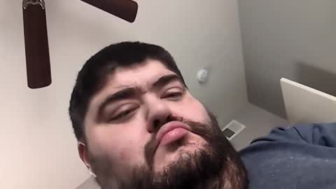 Snapshot of mrorange50187 chatting on January 15, 4:00 pm mrorange50187 online show from January 15, 4:00 pm