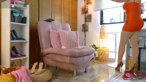 Snapshot of mrs_edha_ chatting on June 16, 3:03 pm Edha online show from June 16, 3:03 pm