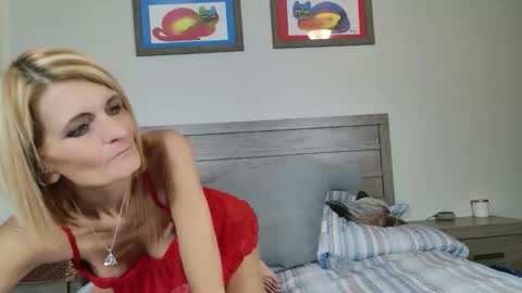 Marie  Wadsworthy Wife Marie XXX online show from February 26, 1:43 pm