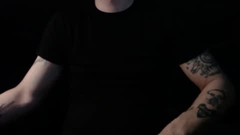 Snapshot of mrwickeddick chatting on April 22, 3:42 am Winchester online show from April 22, 3:42 am